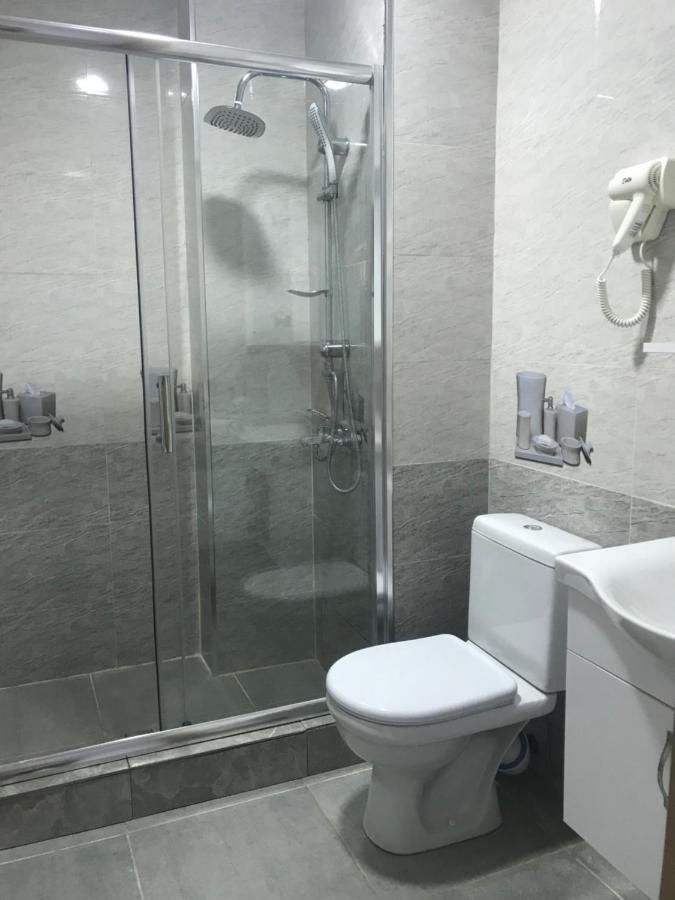 Отель Best Point Hotel Батуми-9