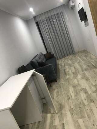 Отель Best Point Hotel Батуми Люкс с видом на горы-3